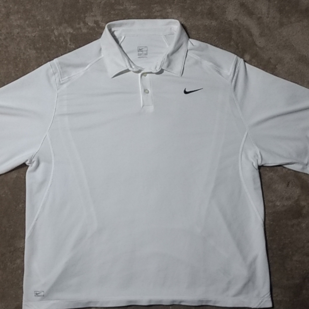 Nike Performance Golf shirt Sz. XL